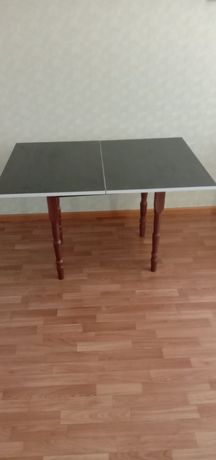 Продам новий кухоний стол