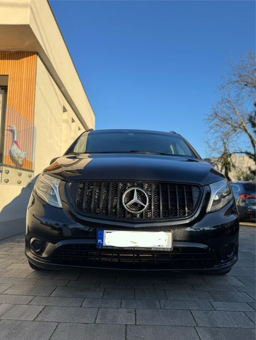 Mercedes Vito bus na wynajem 8 osobowy