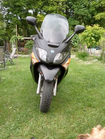 PIAGGIO Xevo 125