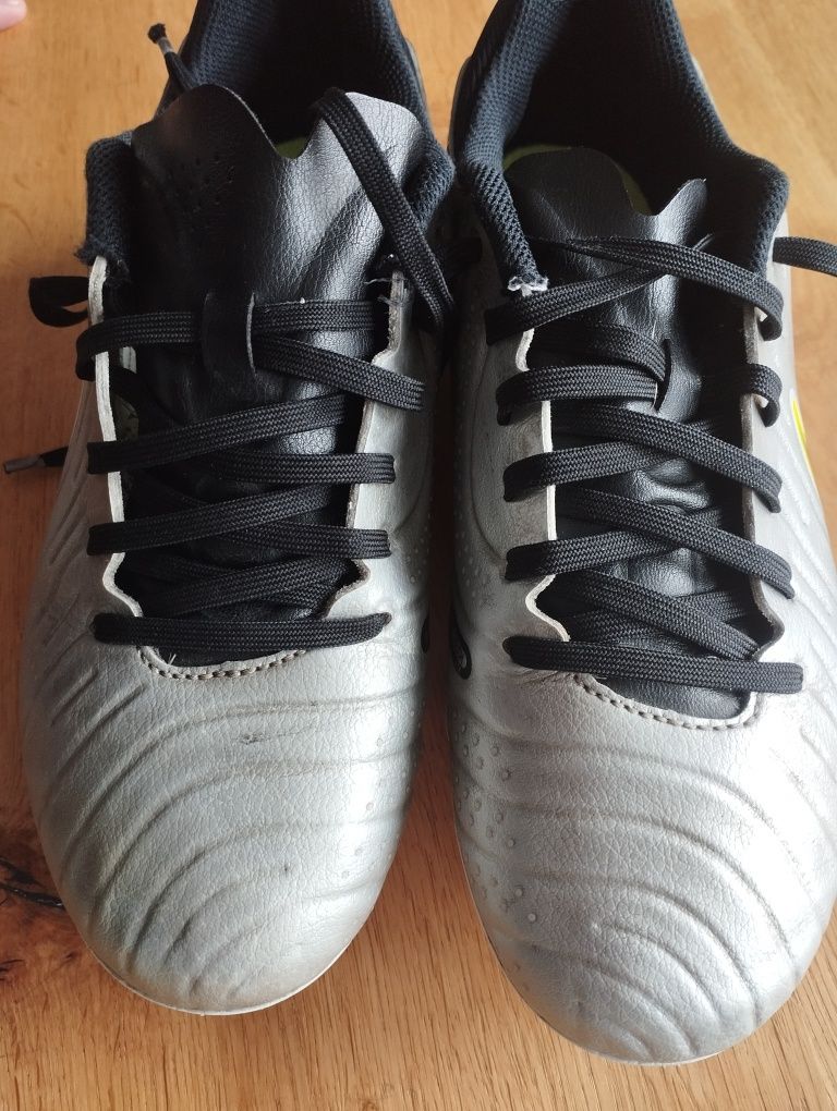 Korki Nike Tiempo 38, 24cm