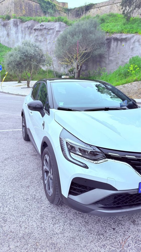 Renault Captur Rs Line com poucos kms