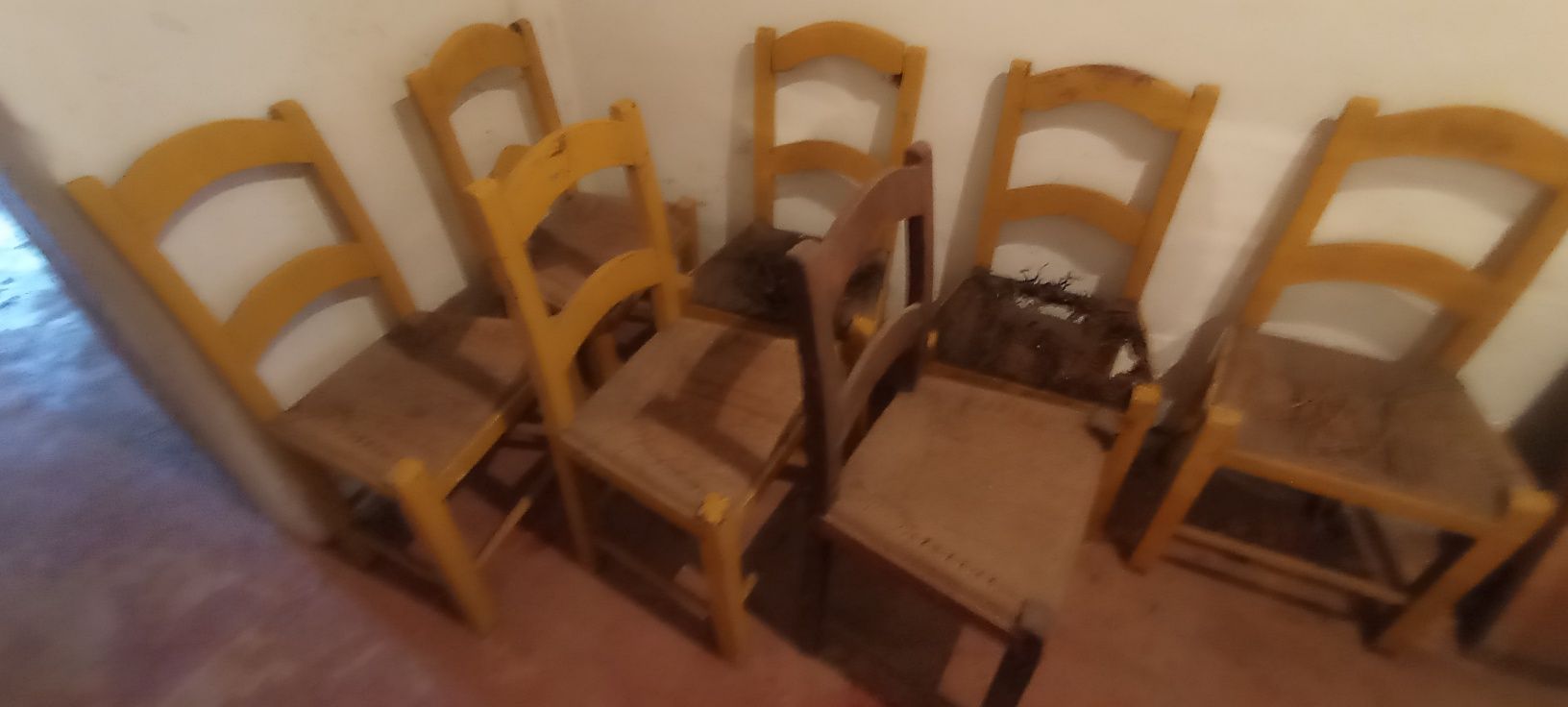 5 cadeiras alentejanas para restauro