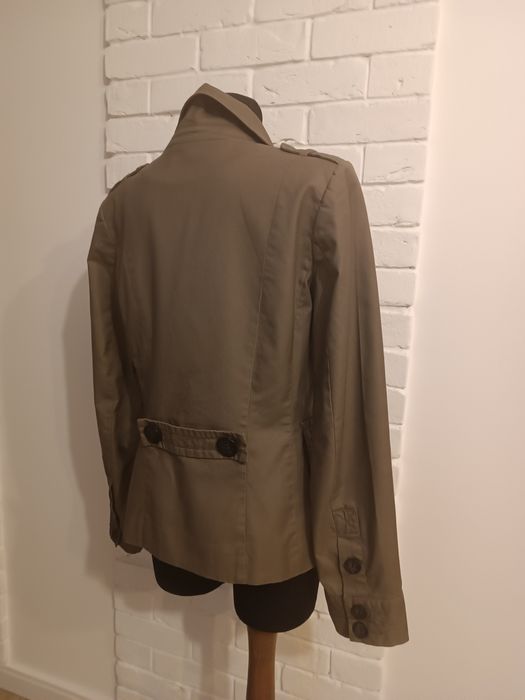 Damska przejściowa kurtka żakiet Reserved używana rozmiar 40
