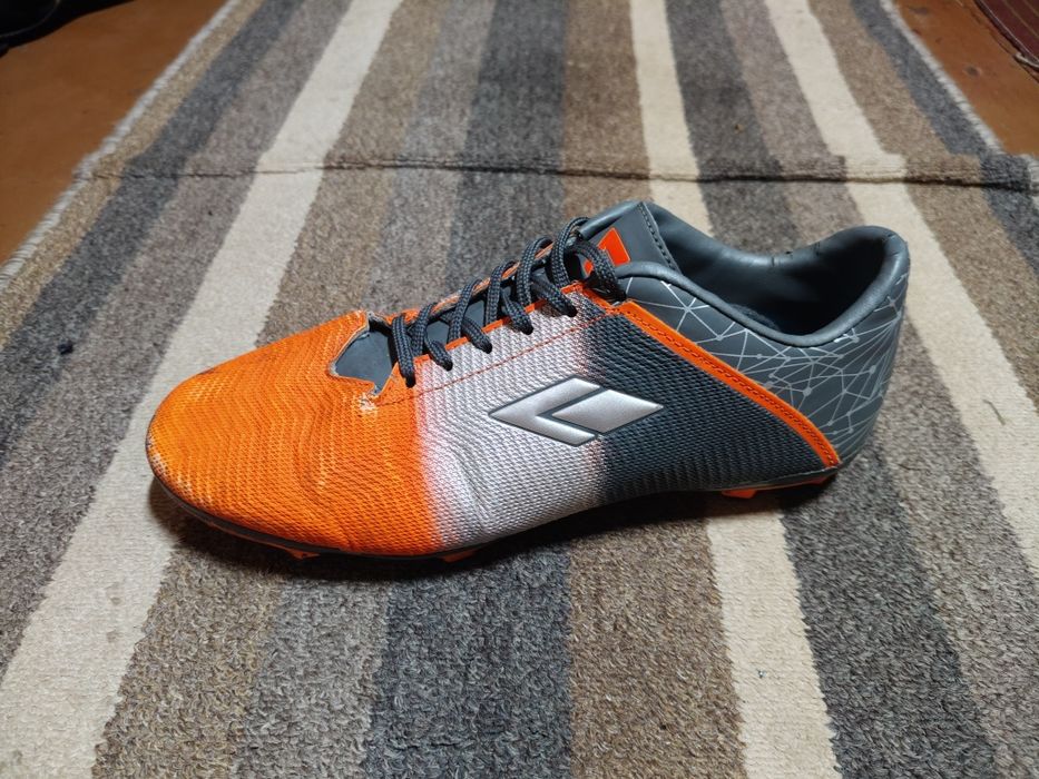 Бутсы difeno 40 розмір