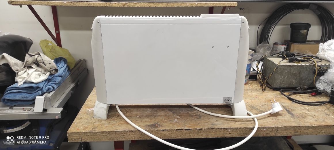 Grzejnik elektryczny 2000 W