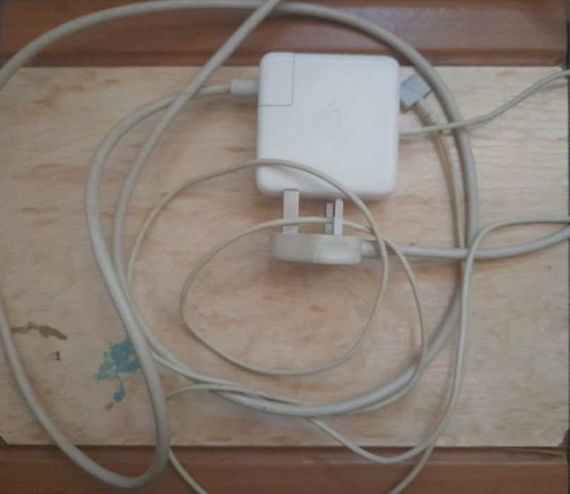 Блок живлення Apple MagSafe 2 A1436 45W 14.45V 3.05A (б/в, оригінал)