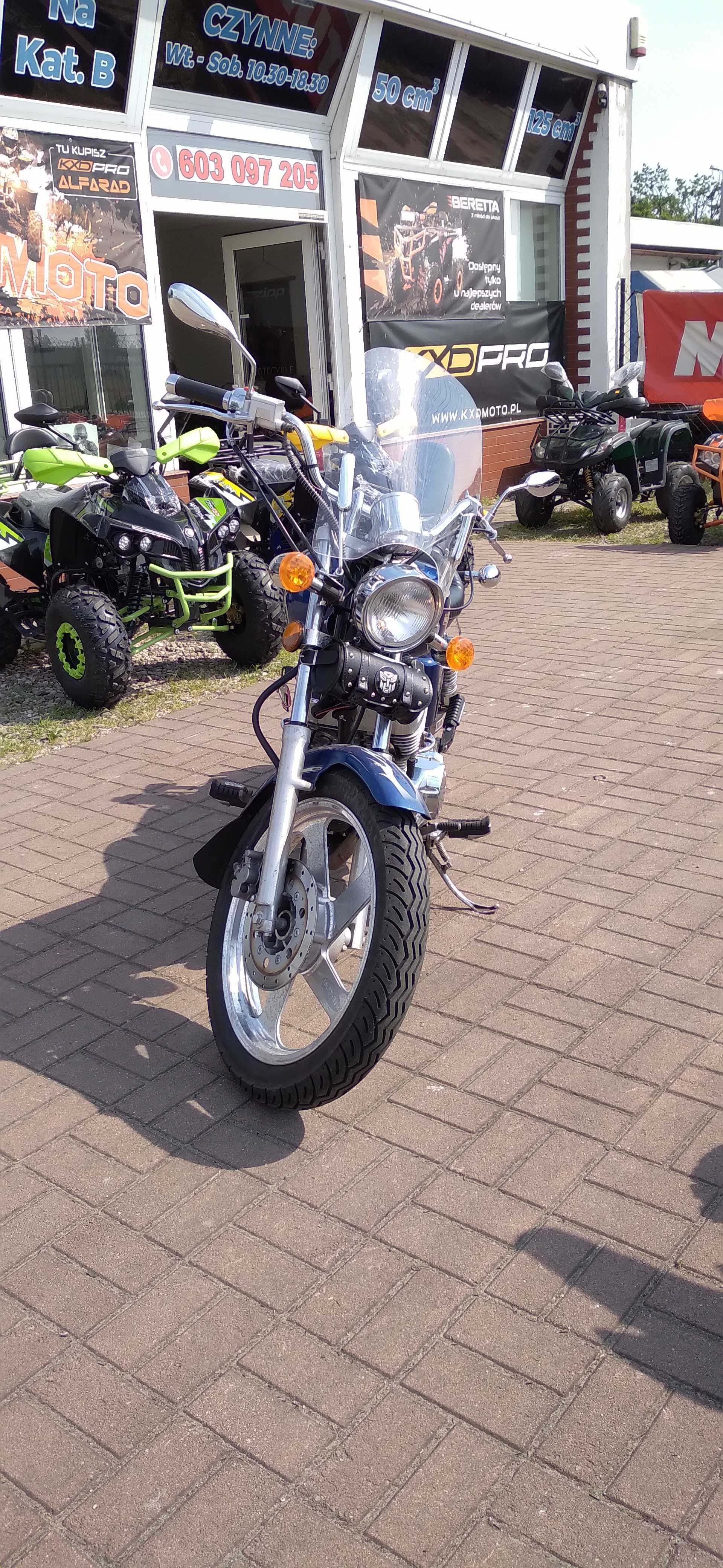 Motocykl ala Chopper 4T z szybą SUPER STAN Dadyw RAPTOR250cc Niebieski