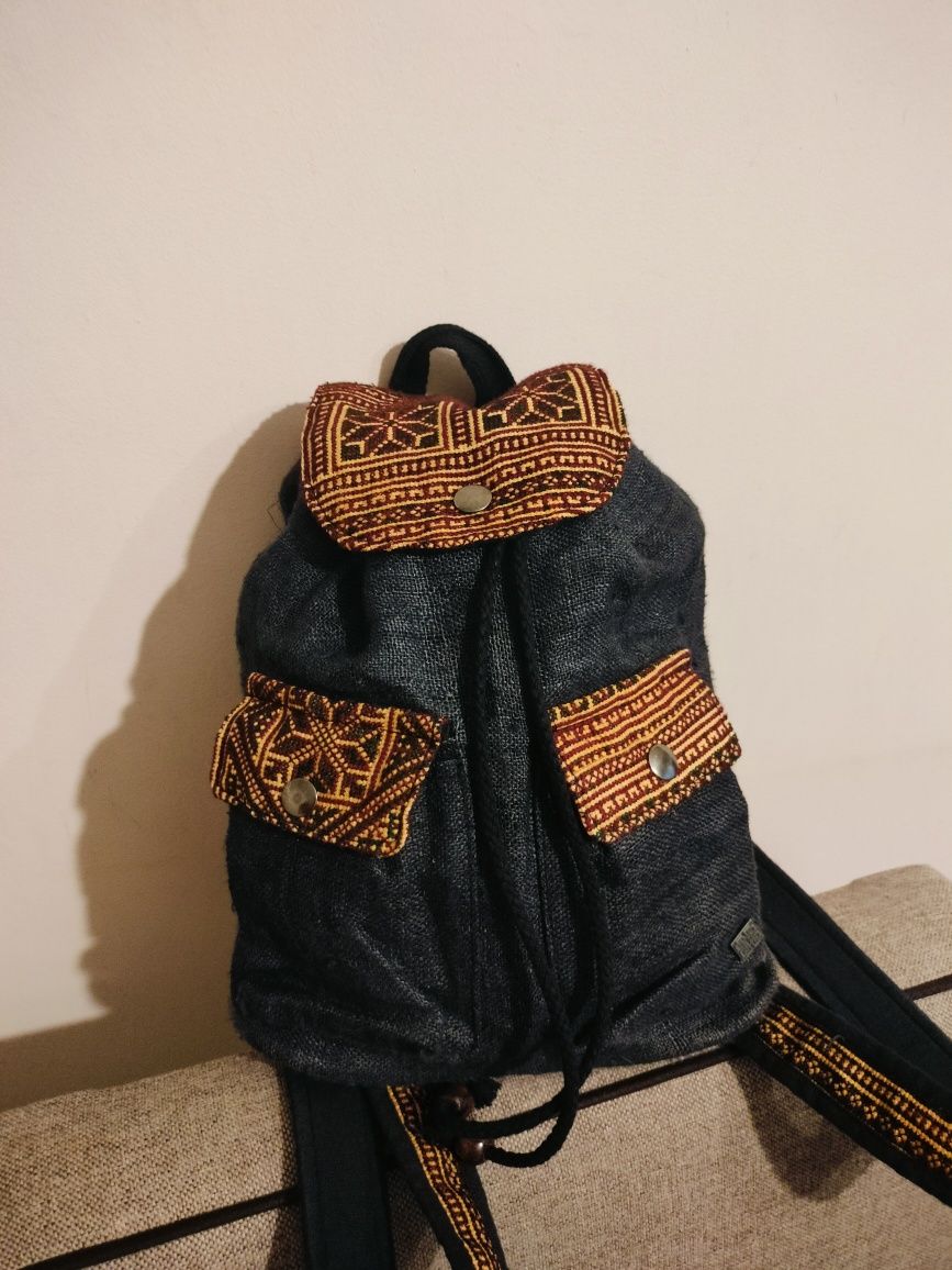 Plecak we wzory w stylu boho