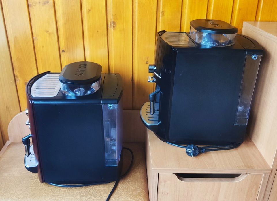 Кавомашина/кавоварка/кофемашина  Krups EA 82 з Німеччини ідеал