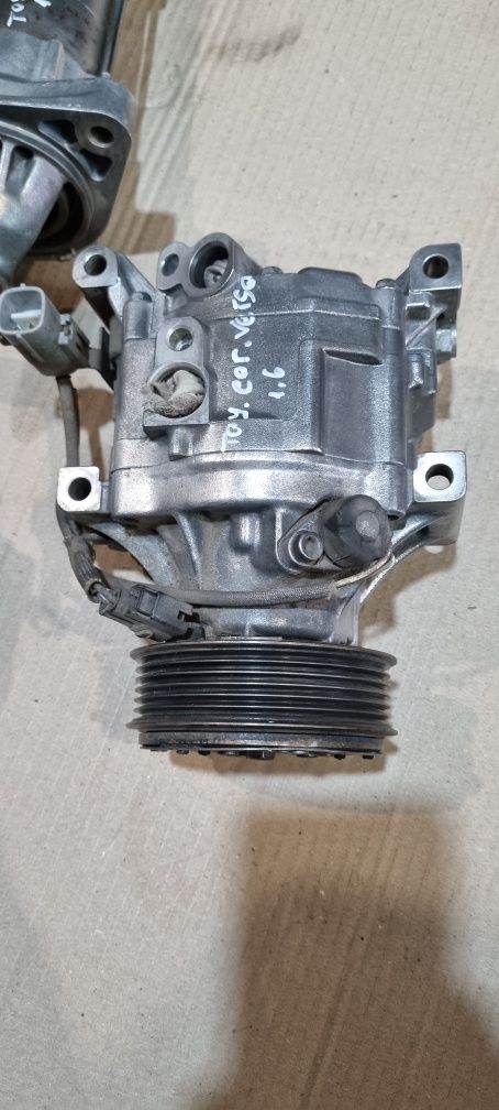 Компрессор кондиционера Toyota Corolla Verso 2002- 447260-7110