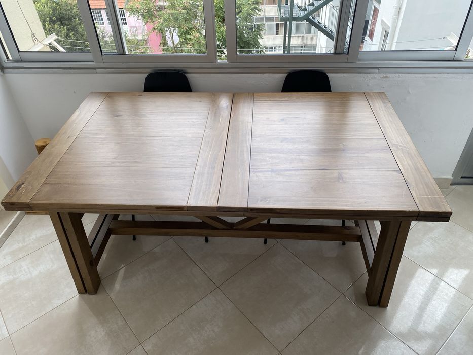 Mesa La Redoute biface extensível (4-12 pax)