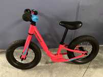 Specialized Hotwalk