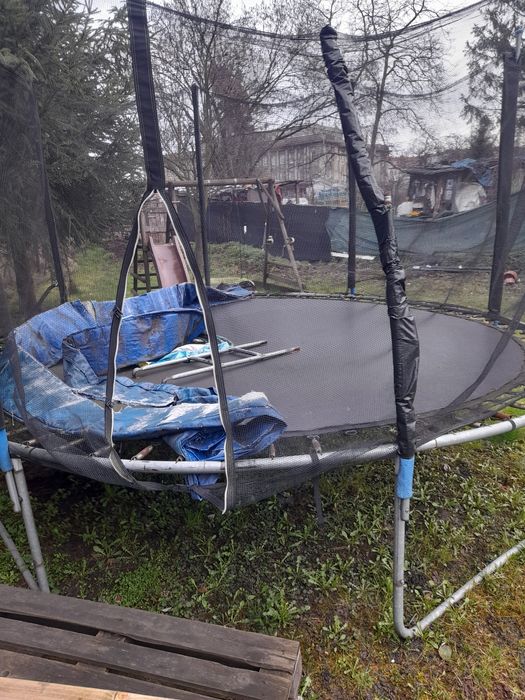 Trampolina Ogrod