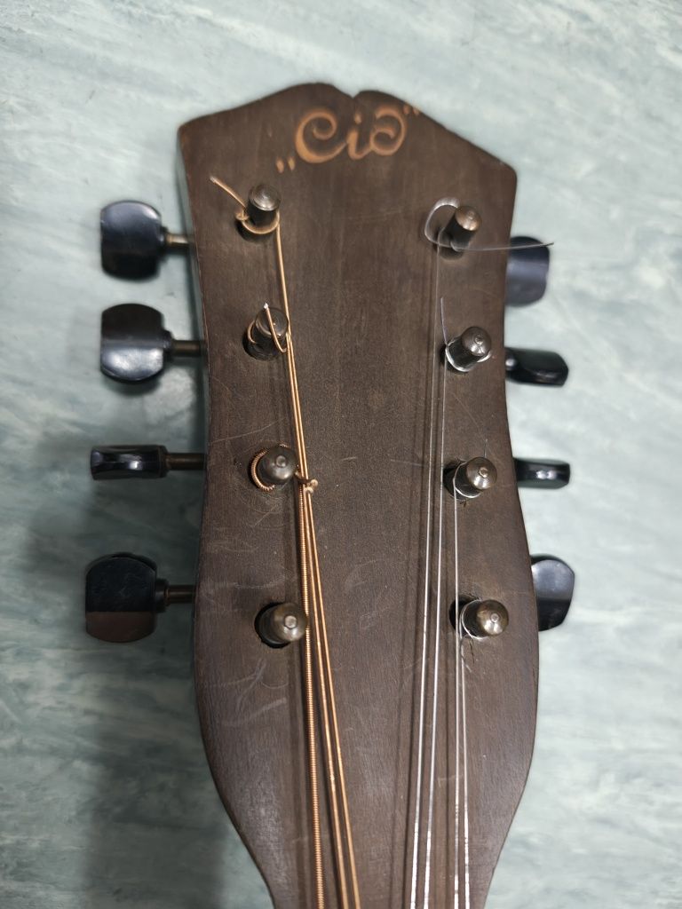 Mandolina ukulele do renowacji antyk