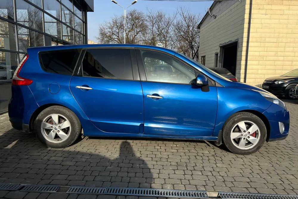 Renault Grand Scenic 2010
