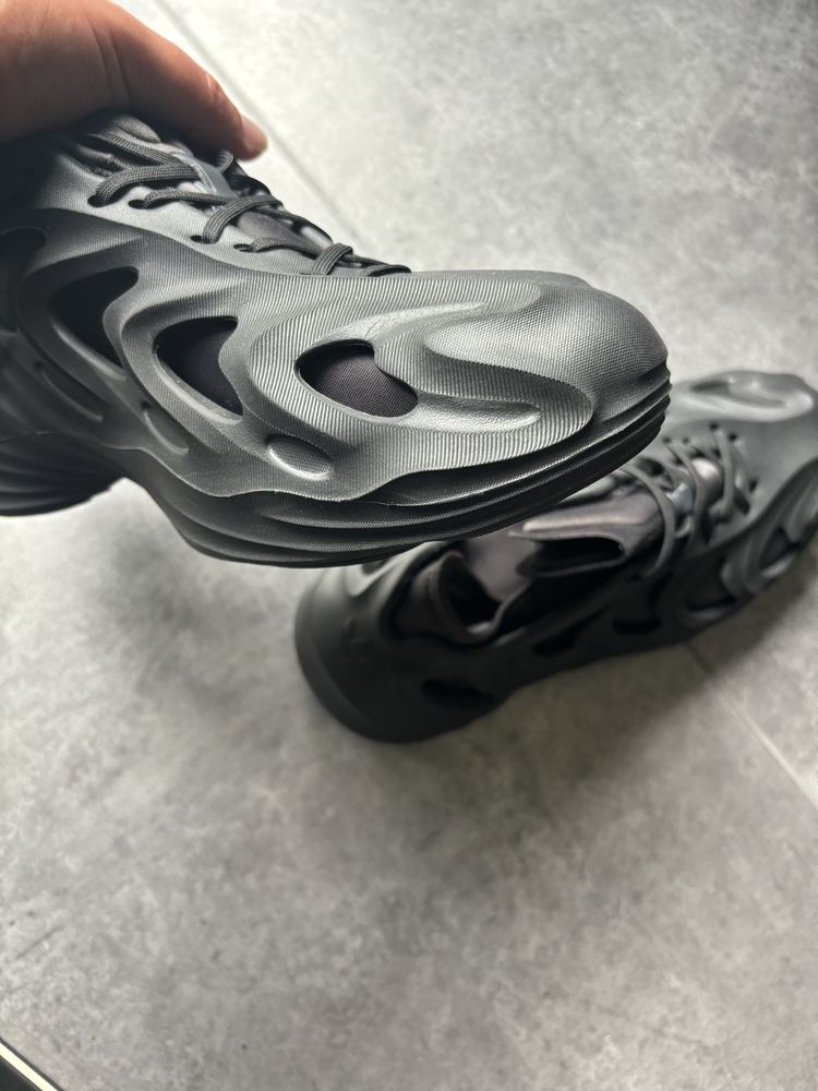 Adidas Adifom novas