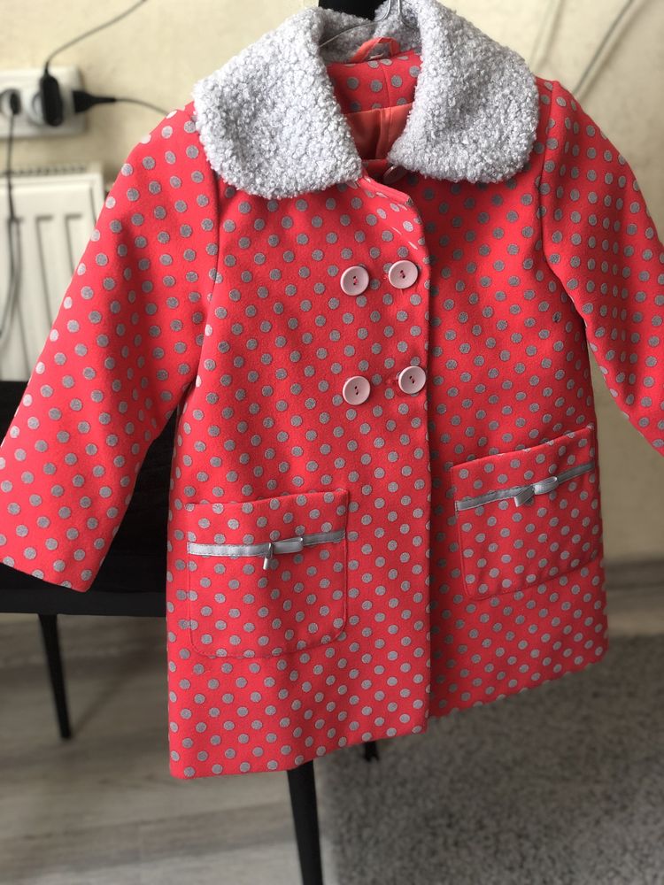 Дитяче пальто,пальто 98-104,пальто на дівчинку