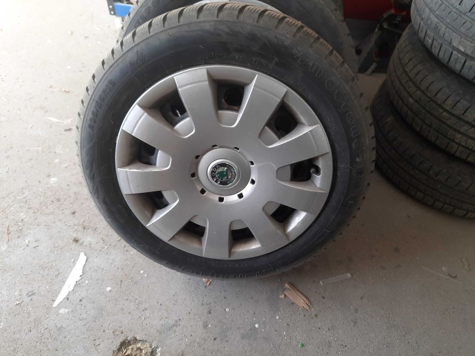 Kompletne koła zimowe 205/55r16 Skoda 5x112