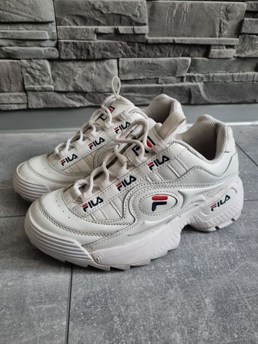 Fila białe buty sportowe