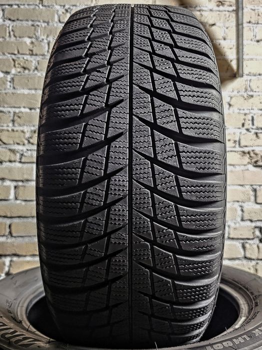 Зимові 205/55r16 Bridgestone | 2023 | 7.5mm | Преміум шини | Ідеальні