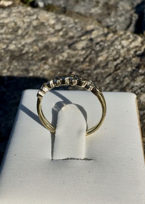 Золотое кольцо с бриллиантами 585 пробы