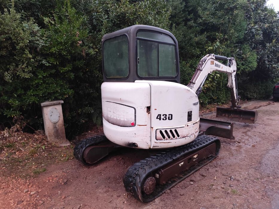 Mini escavadora bobcat 430