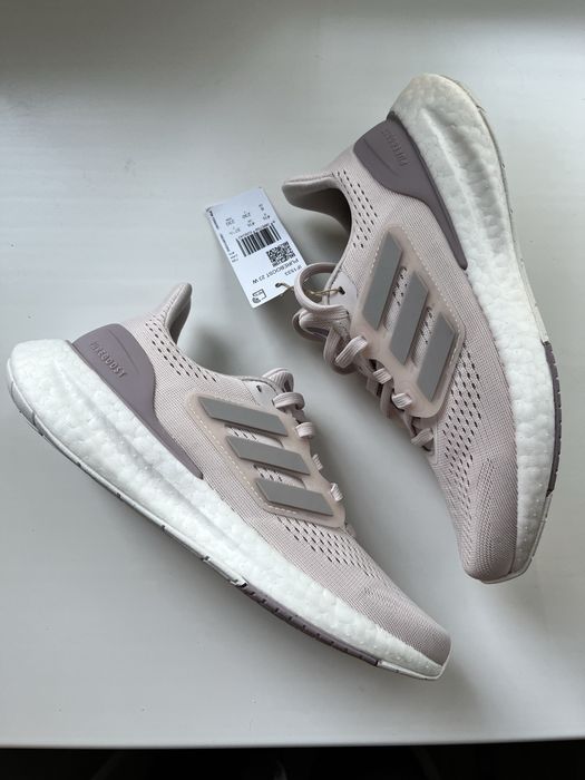 Кросівки adidas pureboost 23