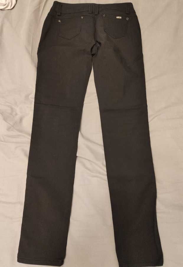 CTM Moda czarne materiałowe spodnie r. 40 / L