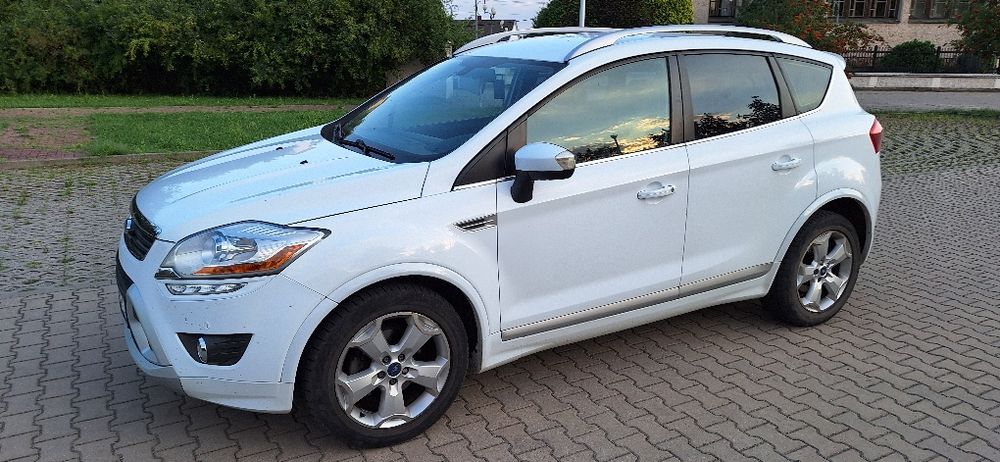 Sprzedam forda kuga