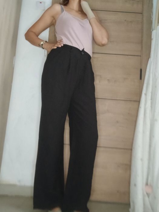 Calças pretas elegantes