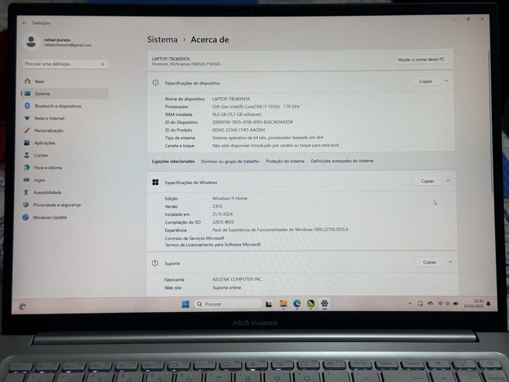 Notbook asus novo  preço pra sair logo ele ta custando na loja 890