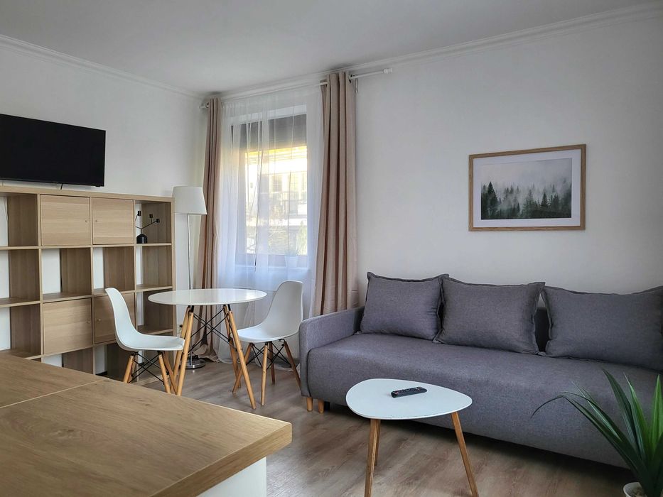 Кімнати та квартири в оренду по всьому Тримісту.