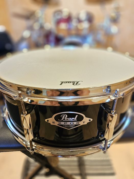 Pratos de choque e outros instrumentos