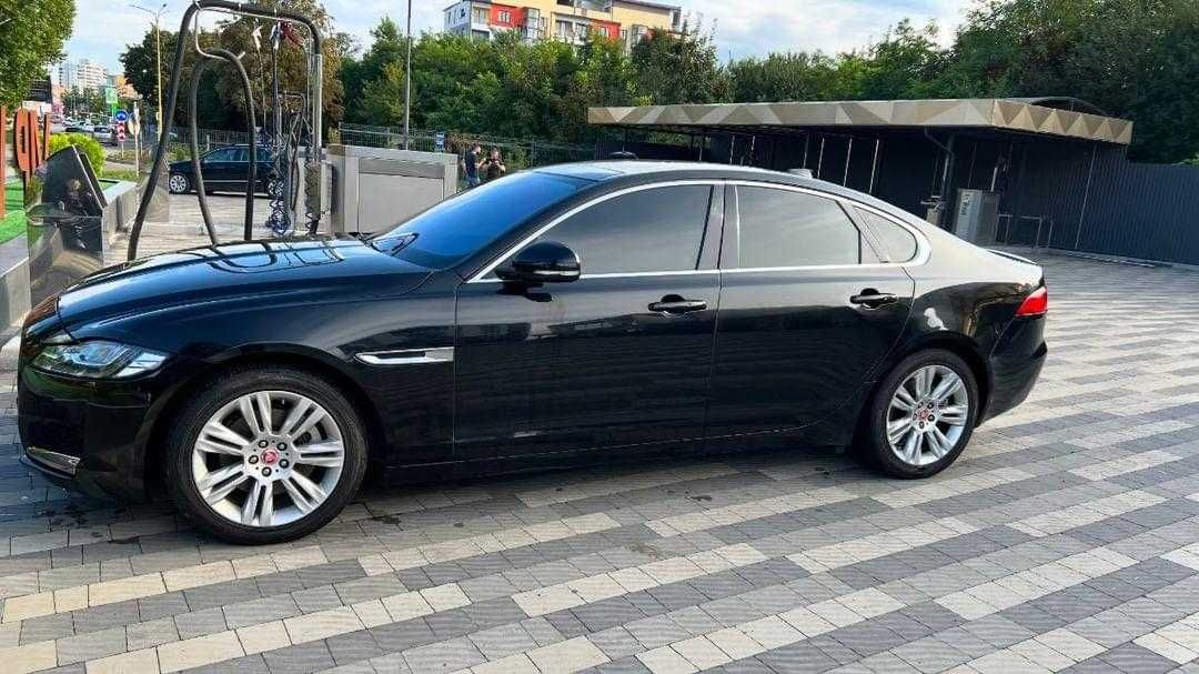 Продаж авто Jaguar XF 2016 рік дизель, 2.0 повний привід із Кореї