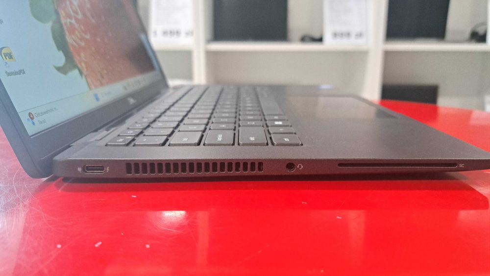 Laptop Dell Latitude 7420 14" i5-11GEN 16GB/256SSD Win11 FullHD FV23