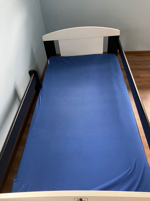 Sprzedam łóżko dziecięce dla chłopca
