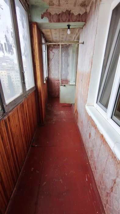 Продам 3х кімнатну квартиру. Ж/М Червоний камінь. Коробова 24.