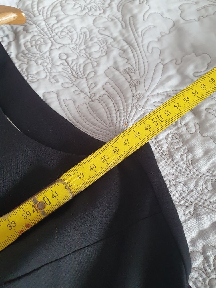 Sukienka mała czarna rozmiar 44 ołówkowa H&M jak nowa