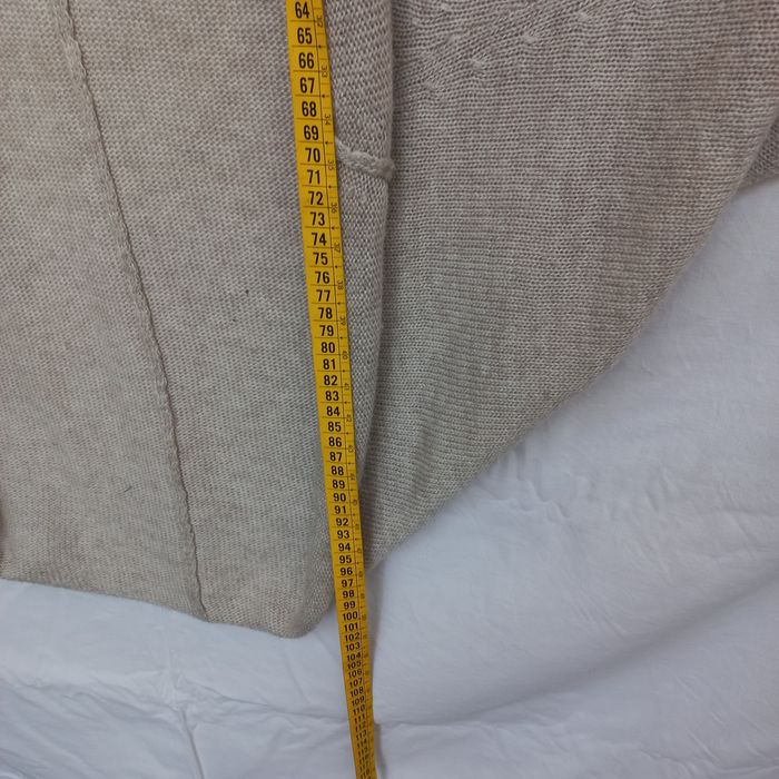 Casaco unisexo bege modelo morcego Tam. M