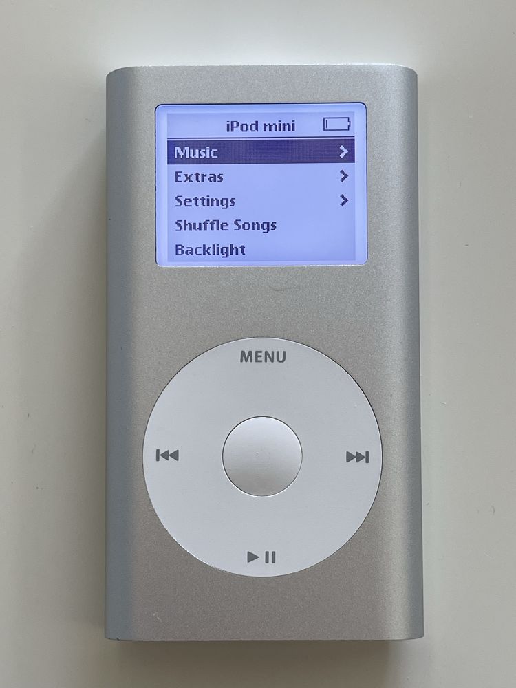 Apple iPod Mini 200 GB + oryg. stacja dokująca (dock) + oryg. pilot FM