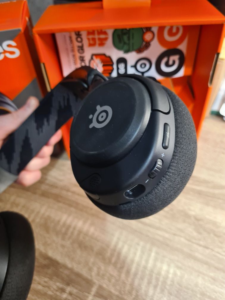 Ігрові навушники з мікрофоном SteelSeries Arctis Nova 3 Black