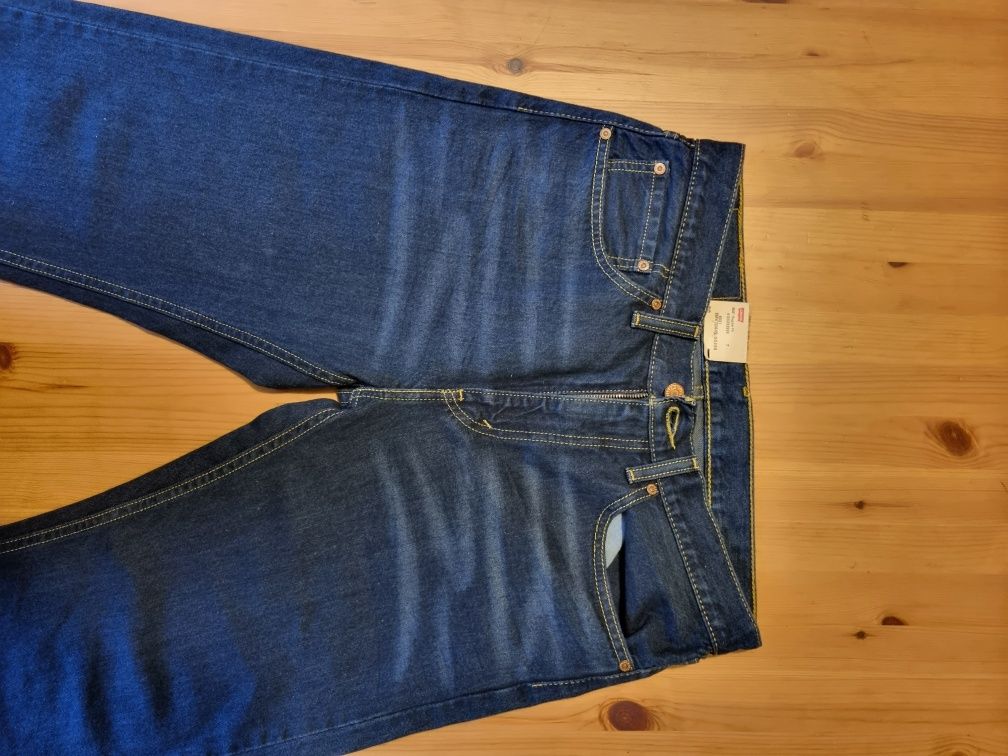 Nowe spodnie Levis 505 W32/L32 jeansy granatowe