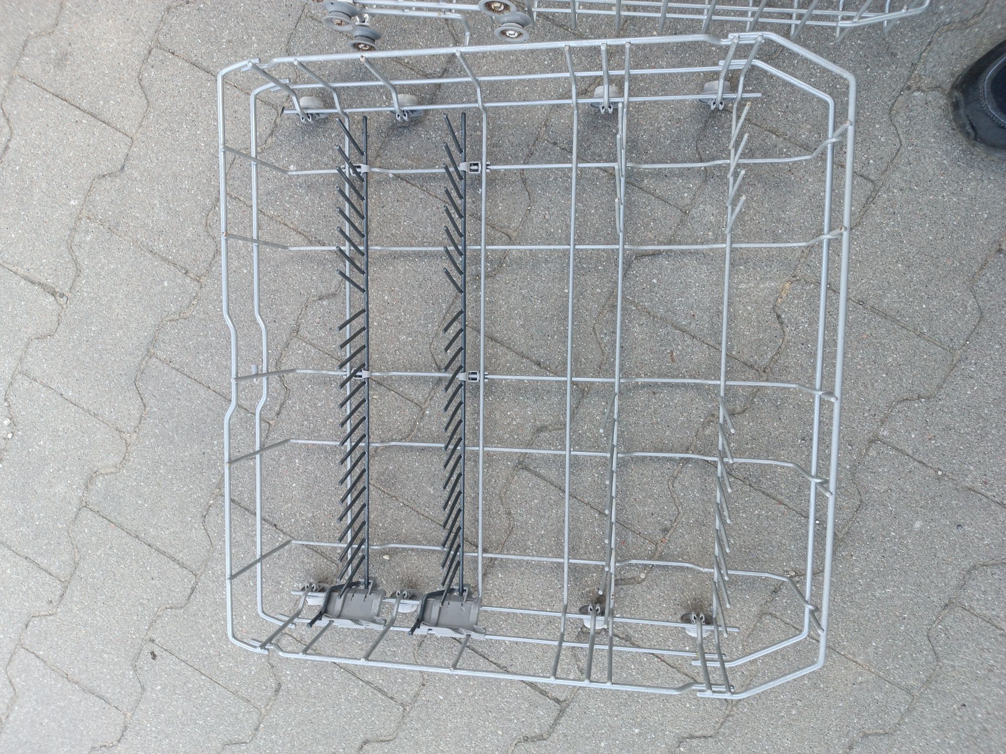 Dwa kosze do zmywarki Bosch albo Siemens 60 cm
