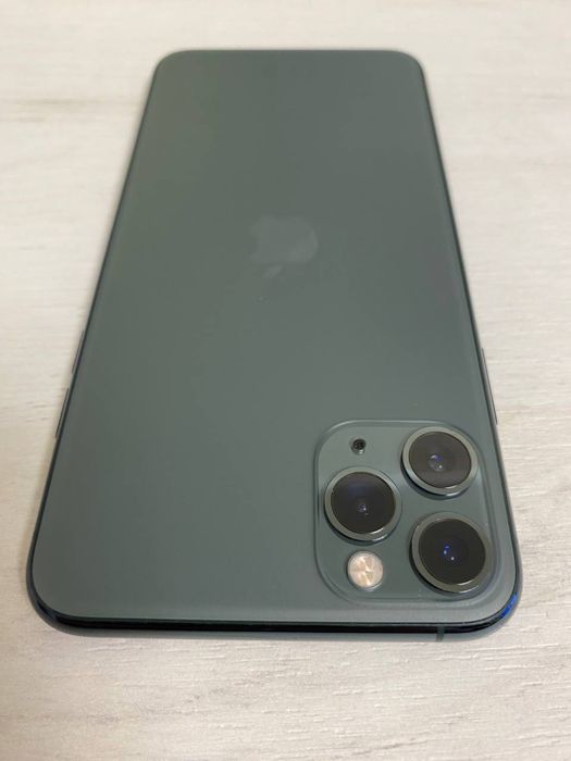 Iphone 11 PRO max GREEN на 256 ГБ.