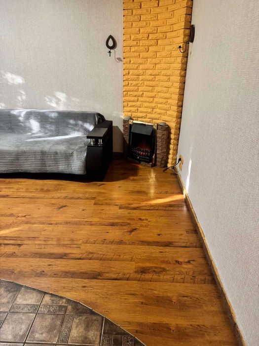 Продам 2кім квартиру у самому Центрі