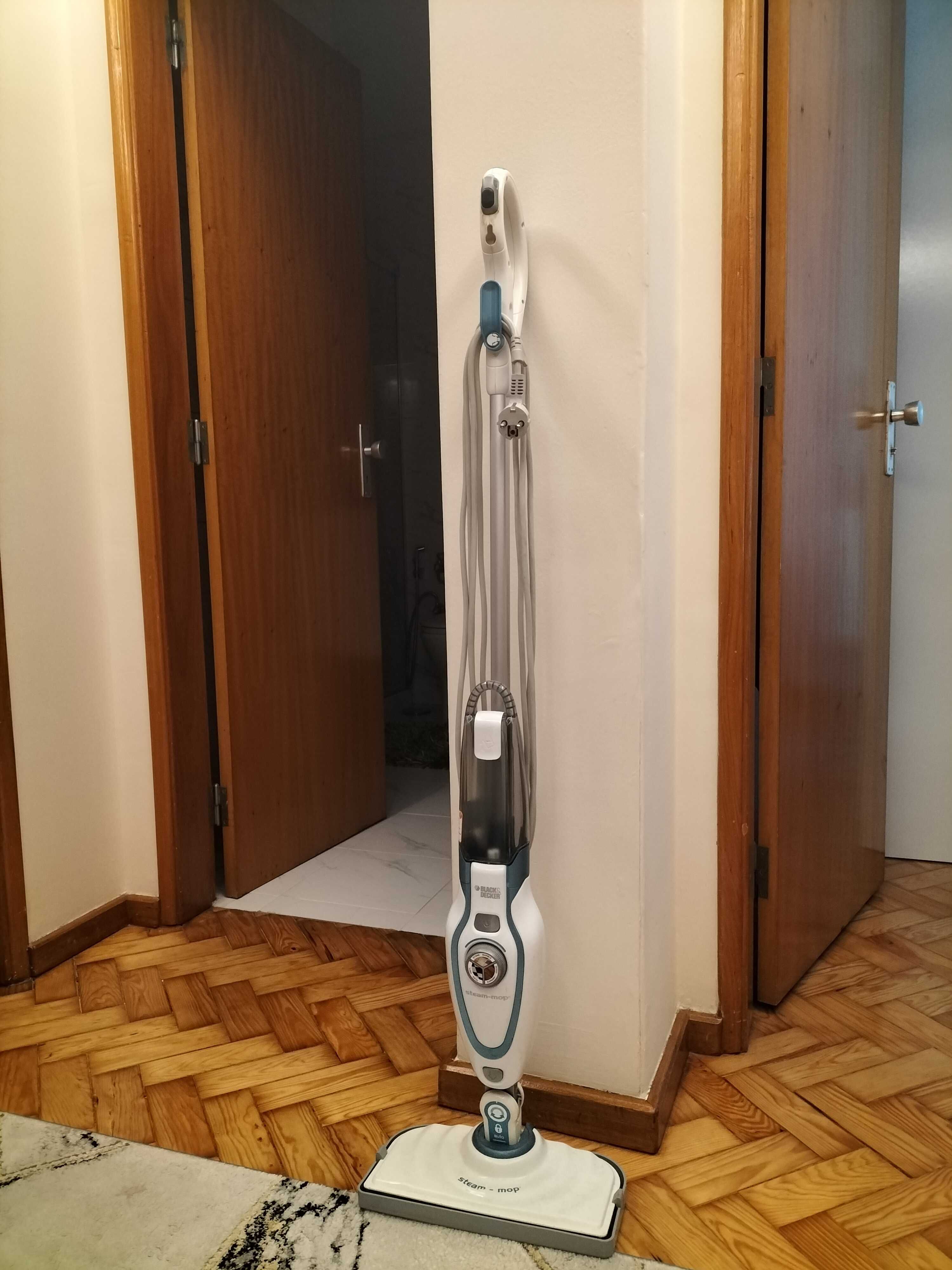 Steam mop Black & Decker