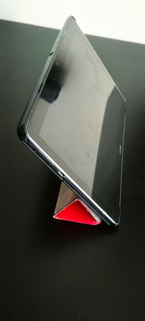 Huawei Mediapad T3 10. 16gb + Micro sd 32gb