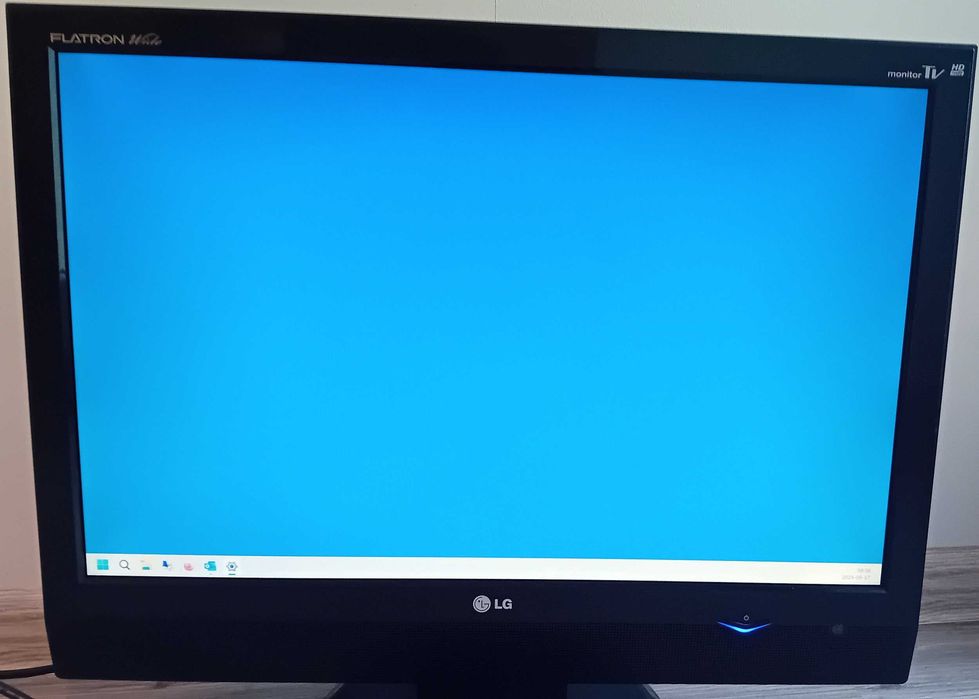 Monitor LG FLATRON M228WA-BZ 22 cale