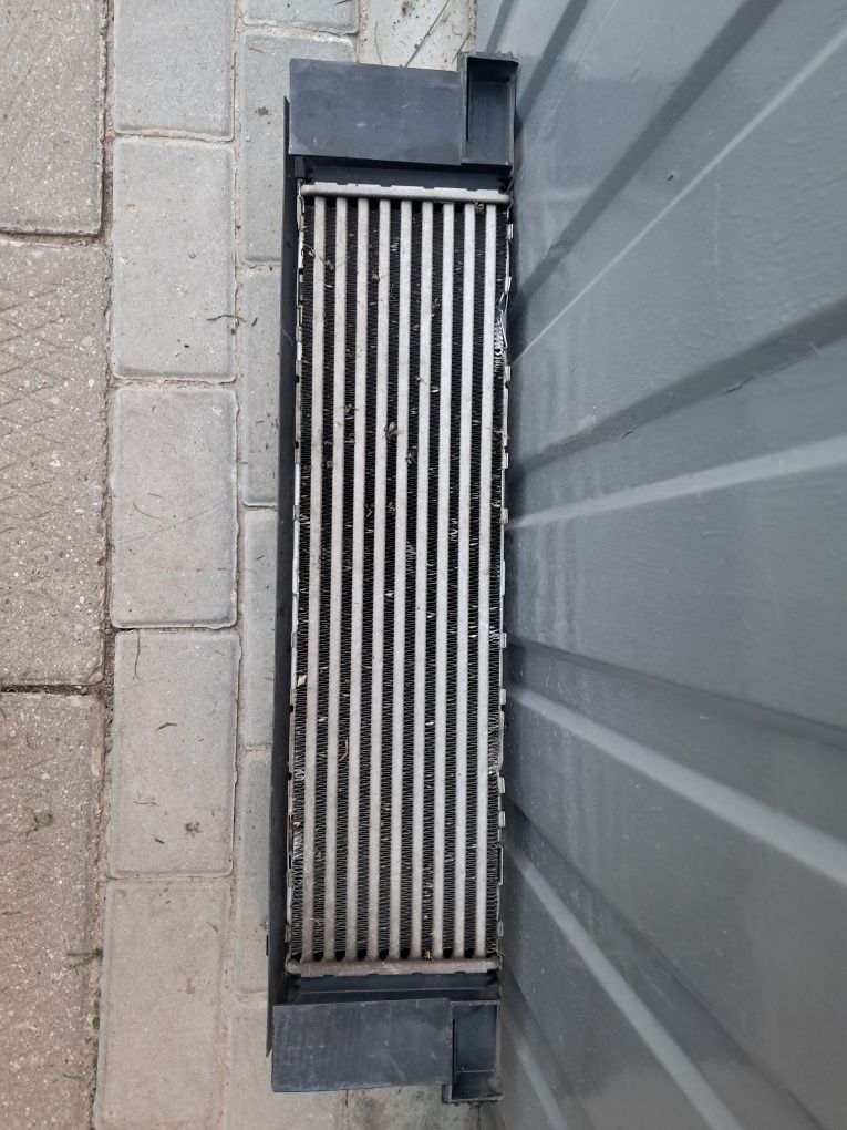 Chłodnica intercooler - BMW 3 ( F30 , F31 ) - BMW 2 ( F22 )