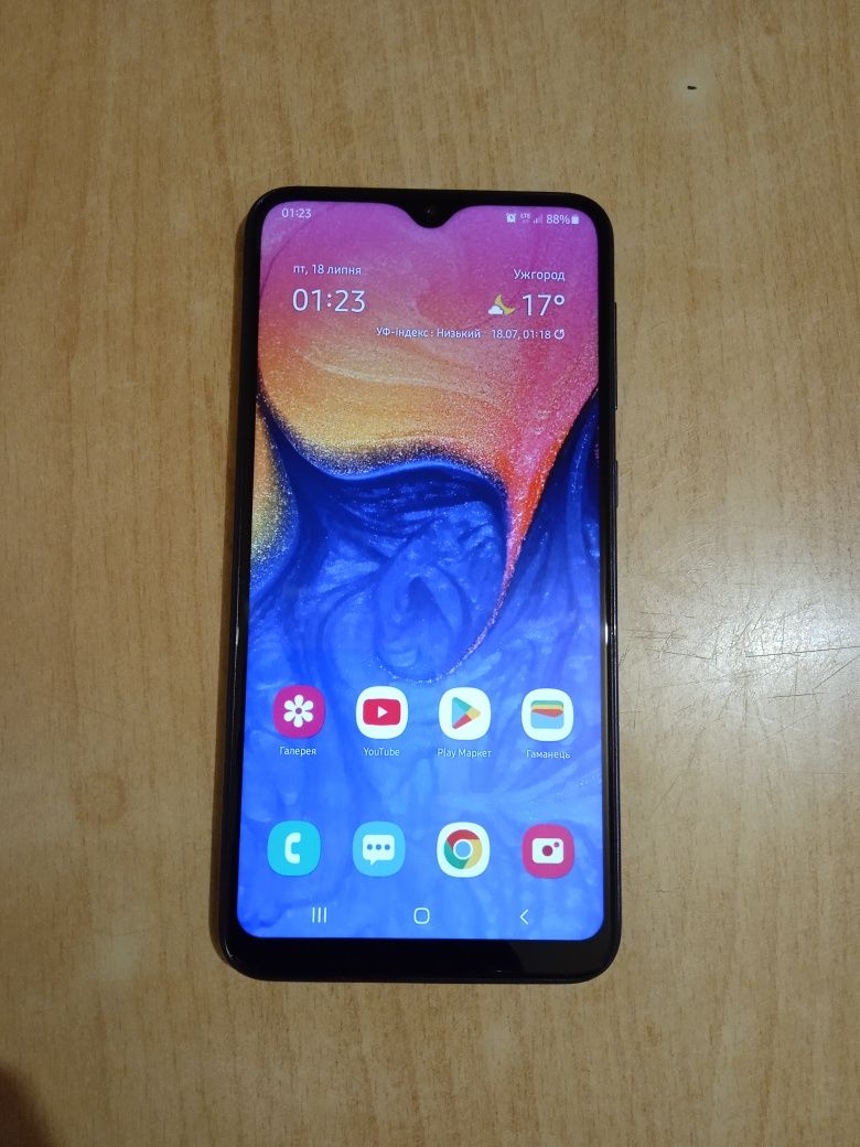 Samsung A10 2/32GB NFC гарний стан